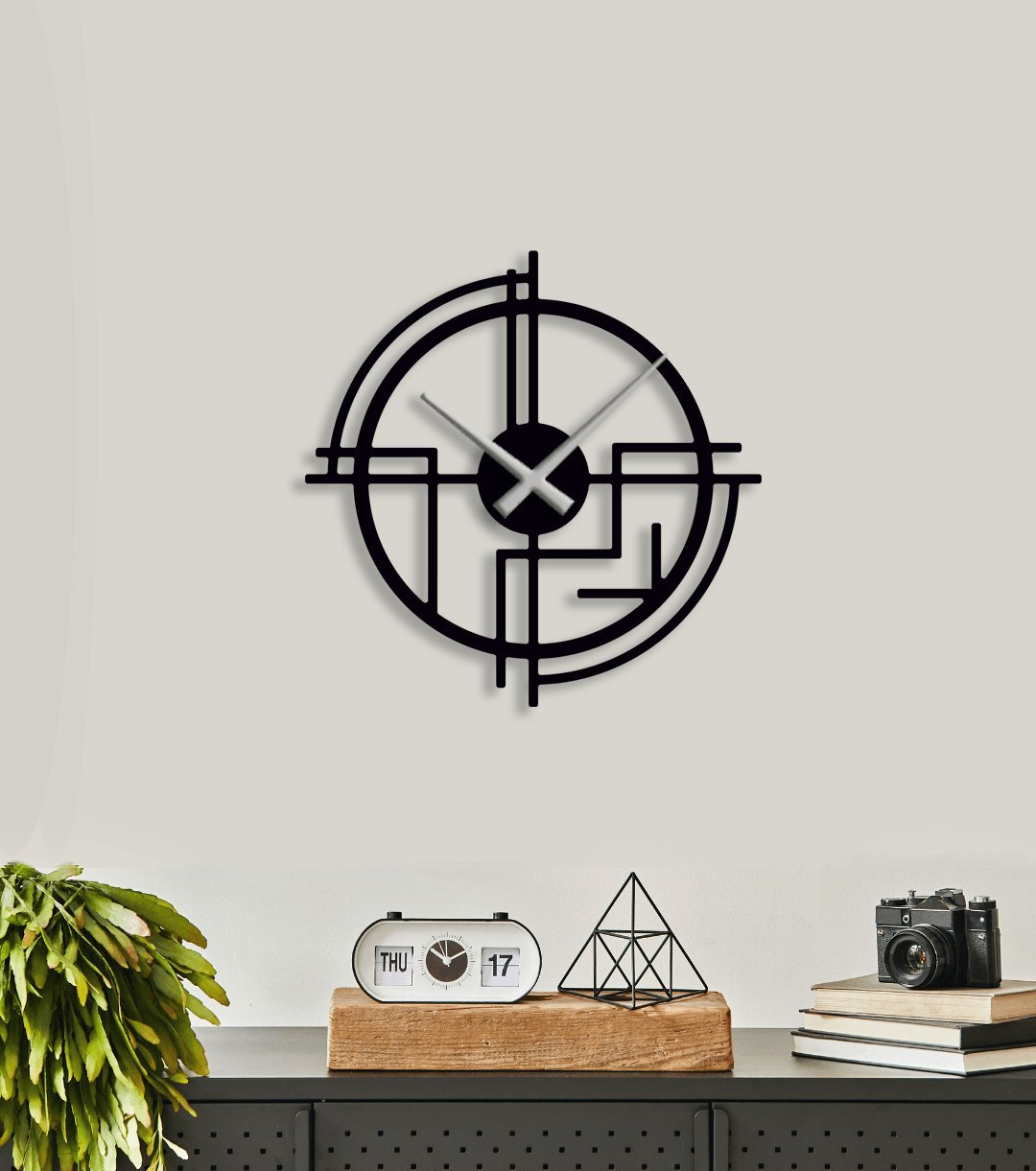 NR Dizayn | Decorative Metal Wall Clock - TryAladdin