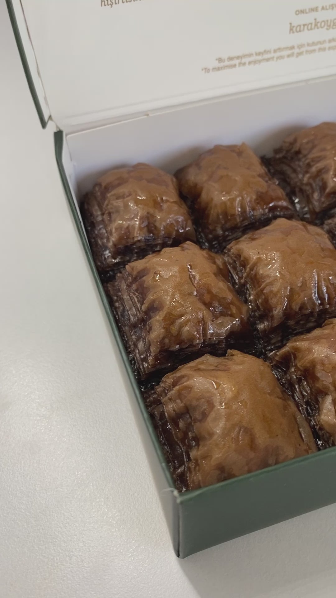 Karaköy Gulluoglu | Türkische Schokoladen-Baklava